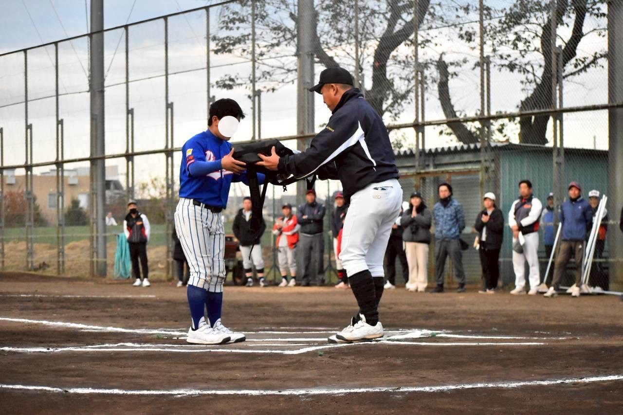 2025�N11��15������13